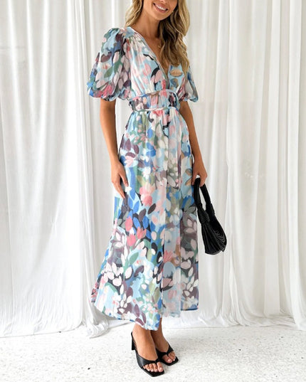 Carolina | Elegant Floral V-Neck Dress