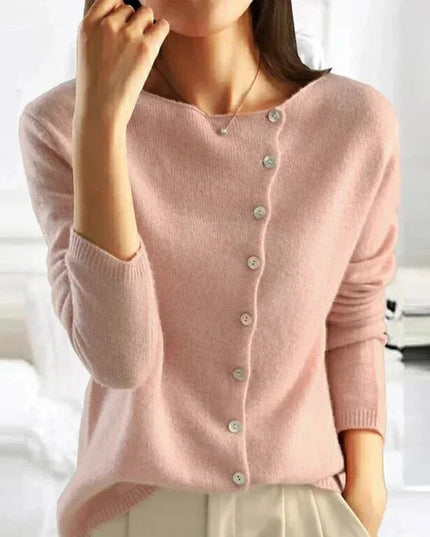 Iya | Chic Button Knit