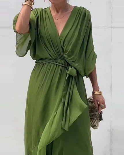 Shelly | Elegant v-neck Dress